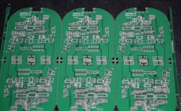 Soldering of the PCB board of the wireless charger